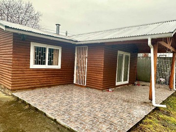 Casa en arriendo mensual en ID: 010A Casa en arriendo a 5 minutos de Pucón (101372), Pucón - 3 dormitorios, 2 baños