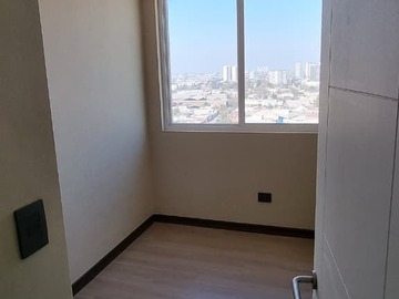 Departamento en venta en Avenida Carlos Silva Vildósola 870, San Miguel, Región Metropolitana de Santiago 8900000, Chile, San Miguel - 2 dormitorios, 1 baño