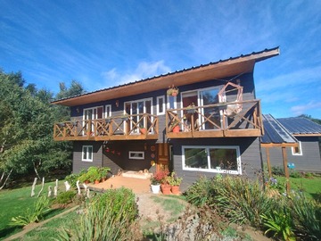 Casa en venta en Iñaque, Máfil - 6 dormitorios, 4 baños