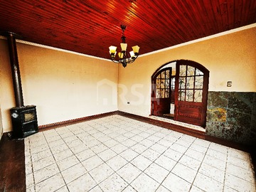 Casa en venta en En Rengo - 5 dormitorios, 3 baños