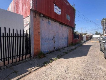 Terreno Industrial en venta en Inversión Segura en La Cisterna: Galpon In (168994), La Cisterna
