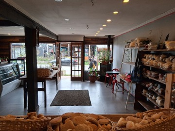 Arriendo Mensual / Local Comercial / Panguipulli