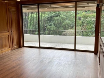 Oficina en arriendo mensual en Cerro santa lucia,, Santiago - 7 dormitorios, 4 baños