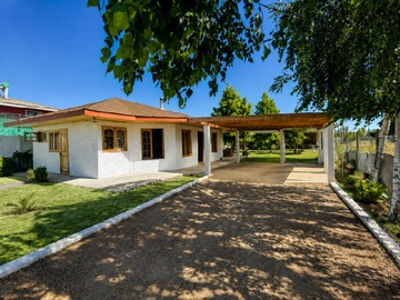 Casa en venta en Curicó, Curicó - 3 dormitorios, 2 baños