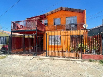 Casa en venta en Se Venden Dos casas en una (70100), Coquimbo - 6 dormitorios, 2 baños