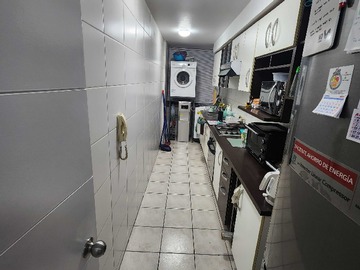 Departamento en venta en A pasos del Metro! Incluye Estacionamiento! (117414), Santiago - 2 dormitorios, 2 baños