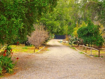 Parcela en venta en Las Majadas, Pirque - 5 dormitorios, 3 baños