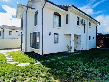 Casa en venta en Excelente opción de compra en machalí, Machalí - 4 dormitorios, 4 baños