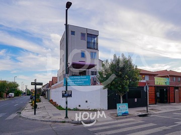 Casa en venta en Fernández Albano, Cerrillos - 5 dormitorios, 5 baños
