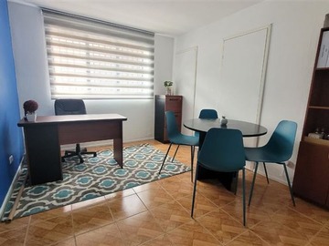 Oficina en venta en Oportunidad inversión oficina en compañia/teatinos, metro plaza de armas, Santiago - 1 dormitorio, 1 baño
