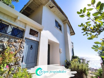 Casa en venta en Costanera Norte, El Quisco, Valparaíso 2700000, Chile, El Quisco - 7 dormitorios, 3 baños