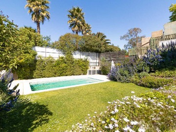 Casa en venta en En Viña del Mar - 6 dormitorios, 5 baños