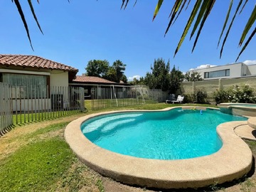 Casa en venta en Colina, Colina - 5 dormitorios, 5 baños