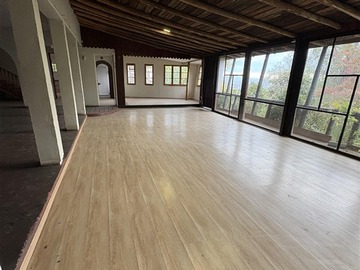 Casa en arriendo mensual en Álvaro Casanova 2405, La Reina - 4 dormitorios, 4 baños