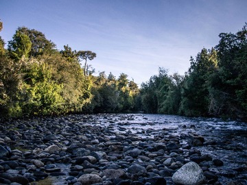 Terreno en venta en Lotes en proyecto Ecológico, con Río (69399), Hualaihué