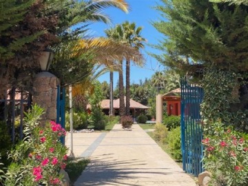 Casa en venta en Buin, Buin - 8 dormitorios, 10 baños
