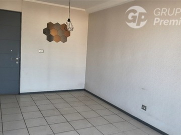 Departamento en venta en Departamento casi nuevo 3 dormitorios Rebajado, San Joaquín - 3 dormitorios, 1 baño