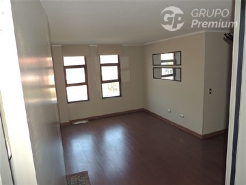 Departamento en venta en Zenteno con Coquimbo, Santiago - 3 dormitorios, 2 baños