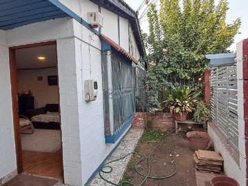 Casa en venta en Casa en sector residencial (175450), Puente Alto - 3 dormitorios, 1 baño