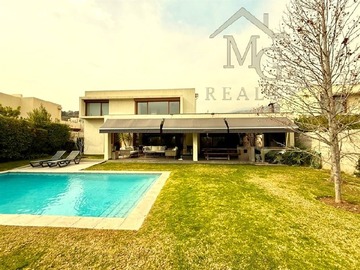Casa en venta en Piedra Roja, Colina - 5 dormitorios, 4 baños