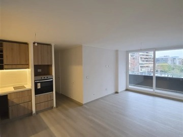 Departamento en arriendo mensual en Metro Hernando de Magallanes, Las Condes - 2 dormitorios, 2 baños