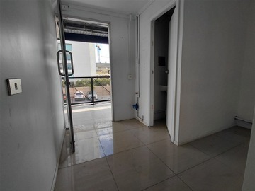 Oficina en arriendo mensual en Av Monumento 2196, Maipú