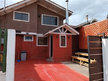 Casa en arriendo diario en las gaviotas 331 con hijuuelas 22, El Tabo - 4 dormitorios, 2 baños