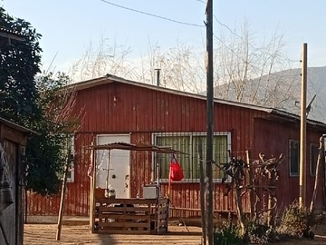 Parcela en venta en Parcela Agrícola 8 Ha con Casa y Galpón en Melipilla - 3 dormitorios, 1 baño