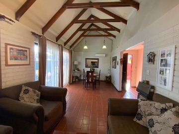 Casa en venta en El Juncal 9247, La Florida - 3 dormitorios, 2 baños