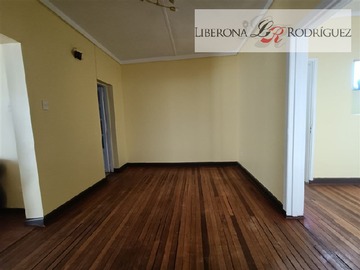 Casa en venta en Casa en Playa Ancha, Valparaíso - 4 dormitorios, 2 baños