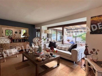 Casa en venta en honduras con san carlos de apoquindo, Las Condes - 4 dormitorios, 4 baños