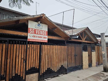 Casa en venta en Vive en Un Entorno Tranquilo y Seguro (169189), Quilicura - 3 dormitorios, 1 baño
