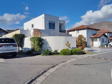 Casa en venta en El molino 170, Colina - 4 dormitorios, 3 baños