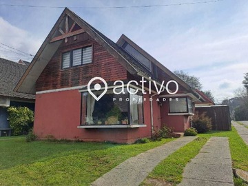 Casa en venta en Las Araucarias, Valdivia - 4 dormitorios, 2 baños