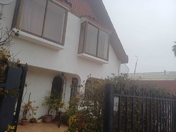 Casa en venta en Casa en venta Villa Galilea (170203), Talca - 4 dormitorios, 2 baños