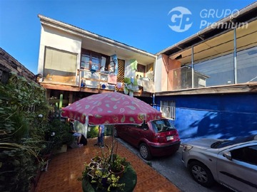 Local Comercial en venta en Juan Luis Sanfuentes, San Ramón - 4 dormitorios, 4 baños