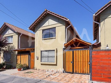 Casa en arriendo mensual en Casa en Camino los Pinos. 2 Dormitorios. 55 M2 - 2 dormitorios, 1 baño