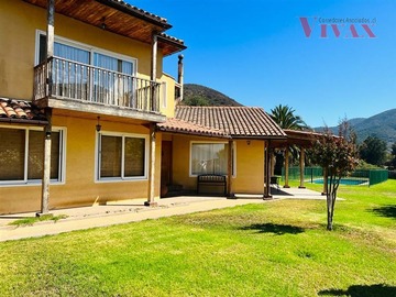 Casa en venta en Quillota - Quebrada del Ají, Quillota - 4 dormitorios, 3 baños