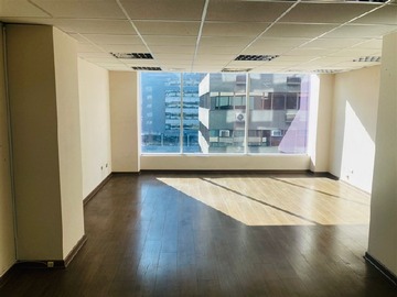 Oficina en arriendo mensual en Providencia con Padre Mariano, Providencia - 1 dormitorio, 1 baño