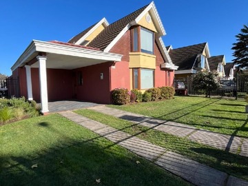 Casa en venta en Amplia Casa en Excelente Ubicación Comercial (174243), Temuco - 4 dormitorios, 3 baños