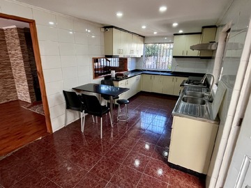 Casa en venta en Romeral//del rodeo, Quilicura - 3 baños