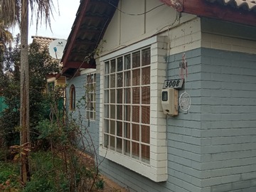 Casa en venta en Los Franciscanos 3008, Puente Alto - 3 dormitorios, 1 baño