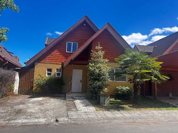Casa en venta en Moderna Casa con Excelente Conectividad (161018), Temuco - 4 dormitorios, 3 baños