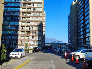 Departamento en arriendo mensual en San Petersburgo 6351, San Miguel - 3 dormitorios, 1 baño