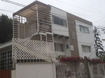 Casa en venta en Metro Chorrillos, Viña del Mar - 10 dormitorios, 8 baños