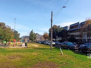 Departamento en venta en Nuevo precio mall sport amplio dpto ideal remodelar (172136), Lo Barnechea - 4 dormitorios, 3 baños