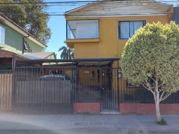 Casa en venta en Quillota, Quillota - 4 dormitorios, 2 baños