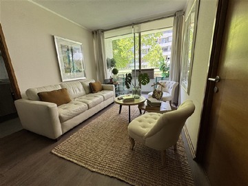 Departamento en venta en Av. Las condes / lorenzo de médicis, Las Condes - 1 dormitorio, 1 baño