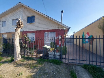 Casa en venta en Se Vende Propiedad en Villa Caballeros del Fuego, Santa Cruz - 3 dormitorios, 1 baño
