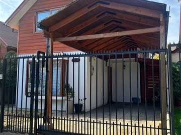 Casa en arriendo mensual en 9 1/2 norte talca, Talca - 3 dormitorios, 3 baños